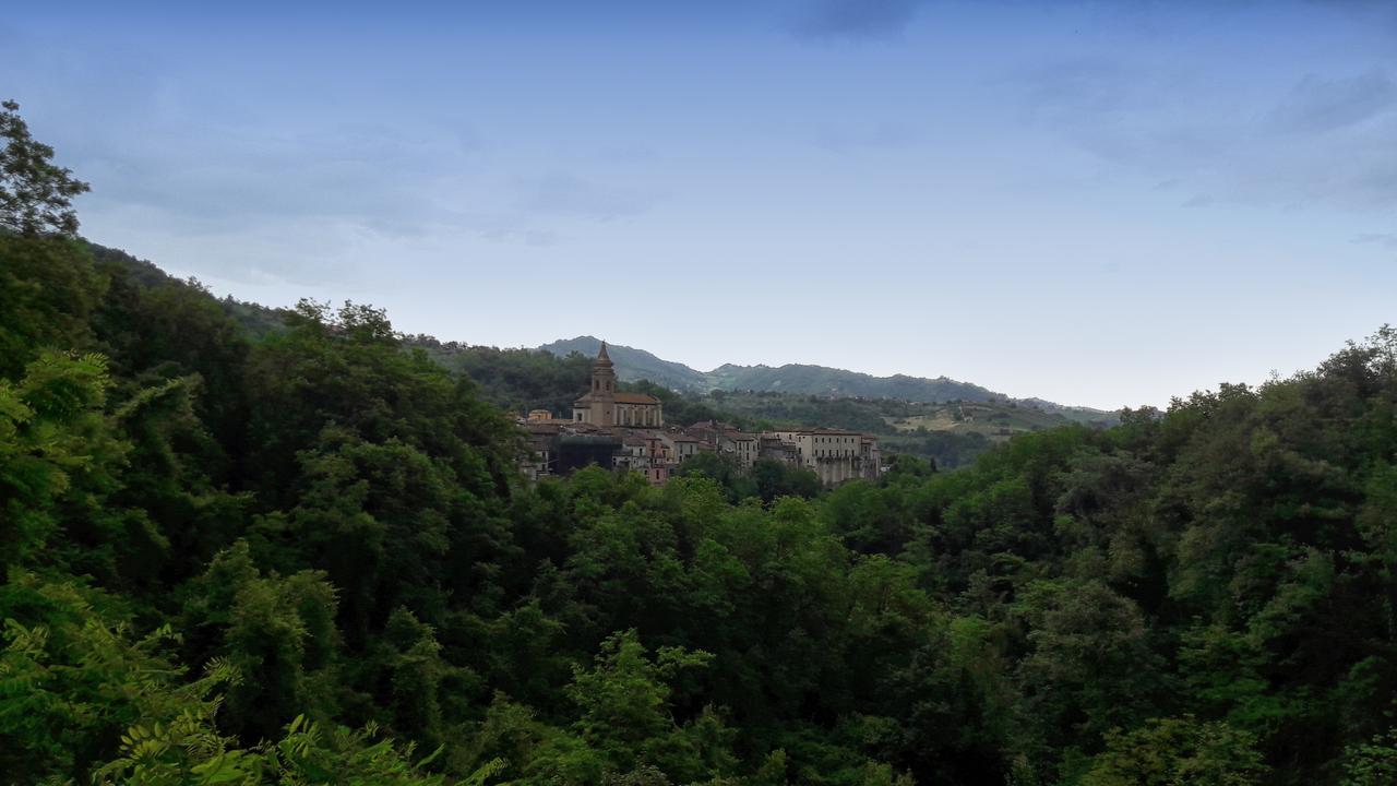 Azienda Agrituristica Colle San Giorgio Castiglione Messer Raimondo Exteriér fotografie